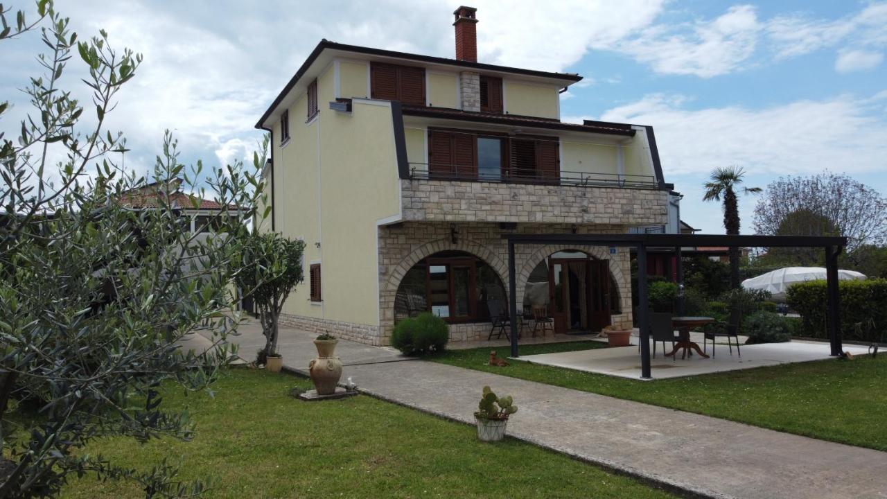 Apartments Krnjic Umag Eksteriør bilde